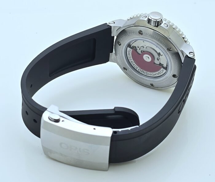 Oris Aquis Upcycle Black Rubber Strap Swiss Automatic Watch - Image 7