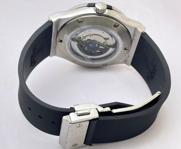Hublot Vendom Classic Black Rubber Strap Swiss Automatic Watch - Image 7